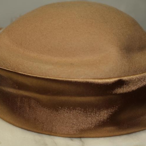Lily Lee Wool Tan & Gold Feathered Pillbox Hat main image 4